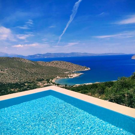 Villa Kefali Kavoúsion エクステリア 写真