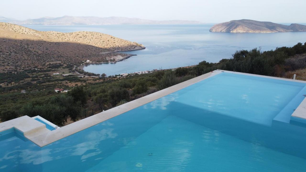 Villa Kefali Kavoúsion エクステリア 写真
