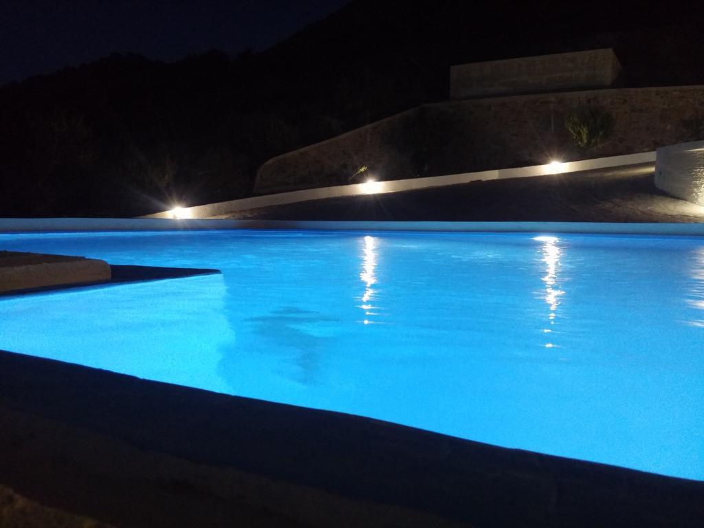 Villa Kefali Kavoúsion エクステリア 写真